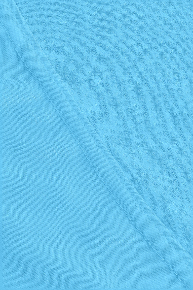 Osaka women singlet in light blue with logo in grey. Detail fabric view