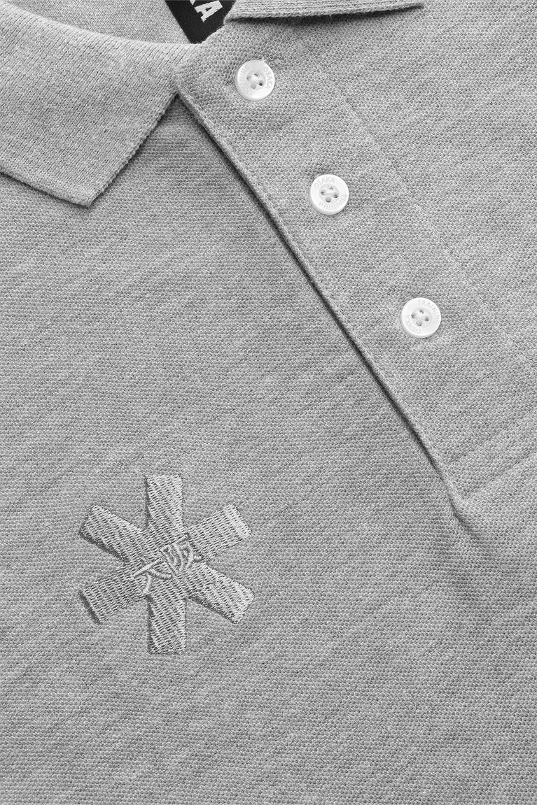 Osaka unisex basic polo in grey with grey logo. Front detail logo view