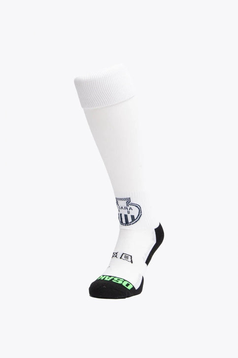 Egara Field Hockey Socks | White Egara Socks in white with Osaka logo in green. Front view
