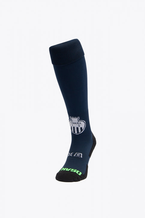 Egara Field Hockey Socks | Navy Egara Socks in navy with Osaka logo in green. Front view