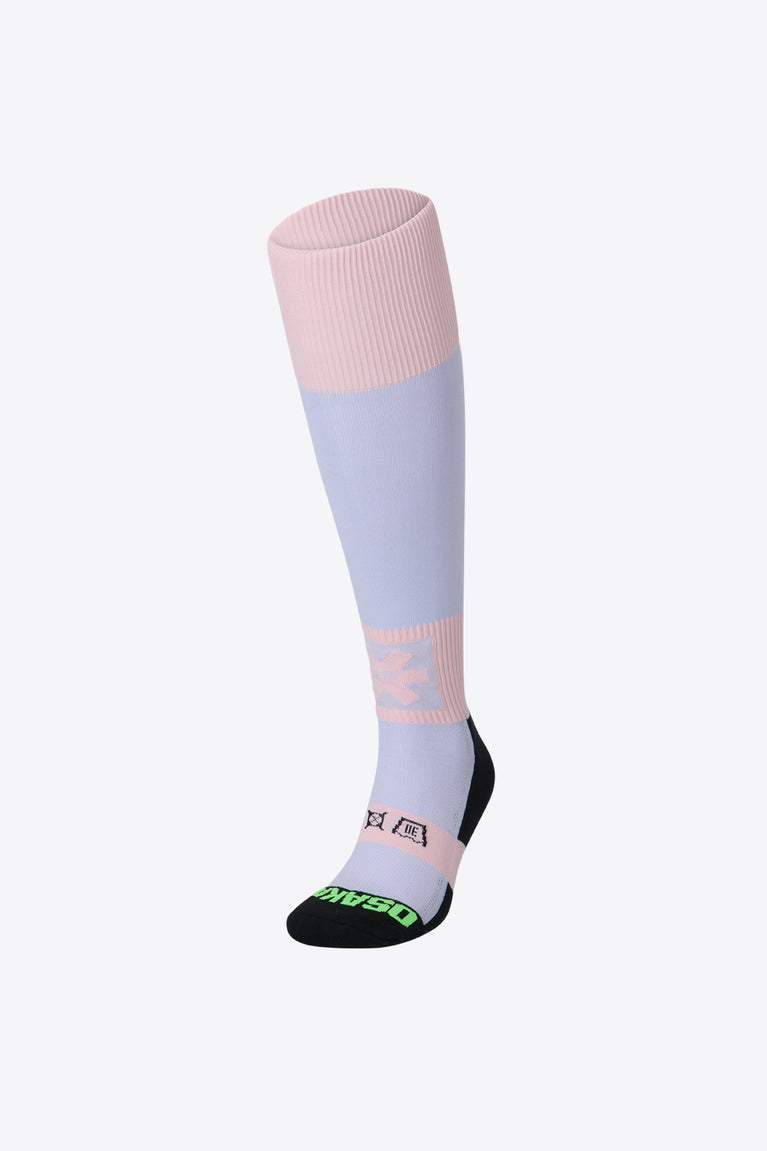 Osaka Field Hockey Socks violet and peach with Osaka logo in green. Front view