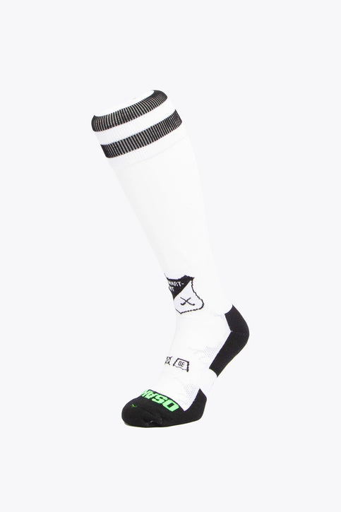 HC Zwart Wit Field Hockey Socks - White HC Zwart Wit Field Hockey Socks with Osaka logo in green. Front view