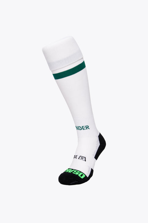 Dender Field Hockey Socks - White Dender Field Hockey Socks in white with Osaka logo in green. Front view