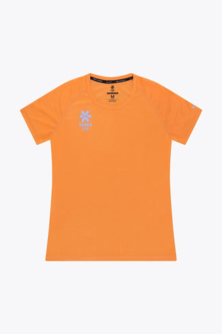 Farbe Damen T-Shirt Kurzarm Osaka women tee short sleeve in orange with logo in grey. Front flatlay view