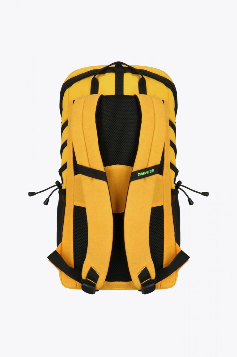  Pro Tour padel backpack in honey comb with logo in black. Back view