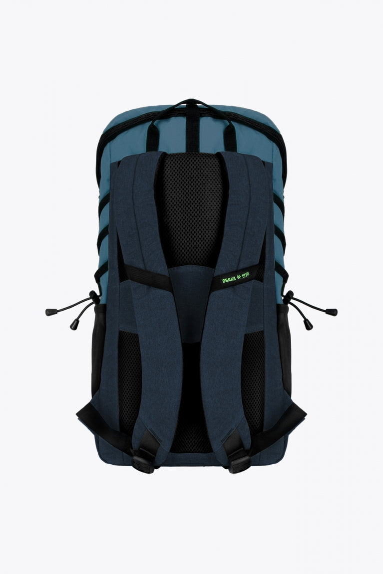 Pro Tour padel backpack in navy with logo in black. Back view