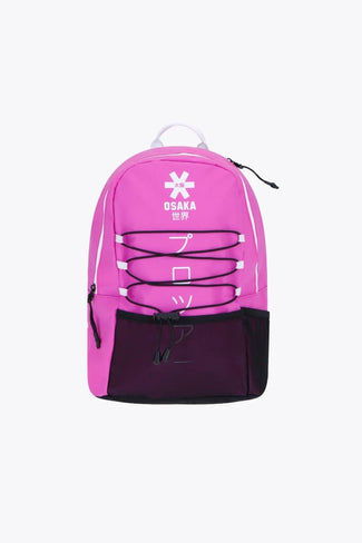 Farbiger kompakter Rucksack Osaka pro tour compact backpack in pink with logo in white. Front view