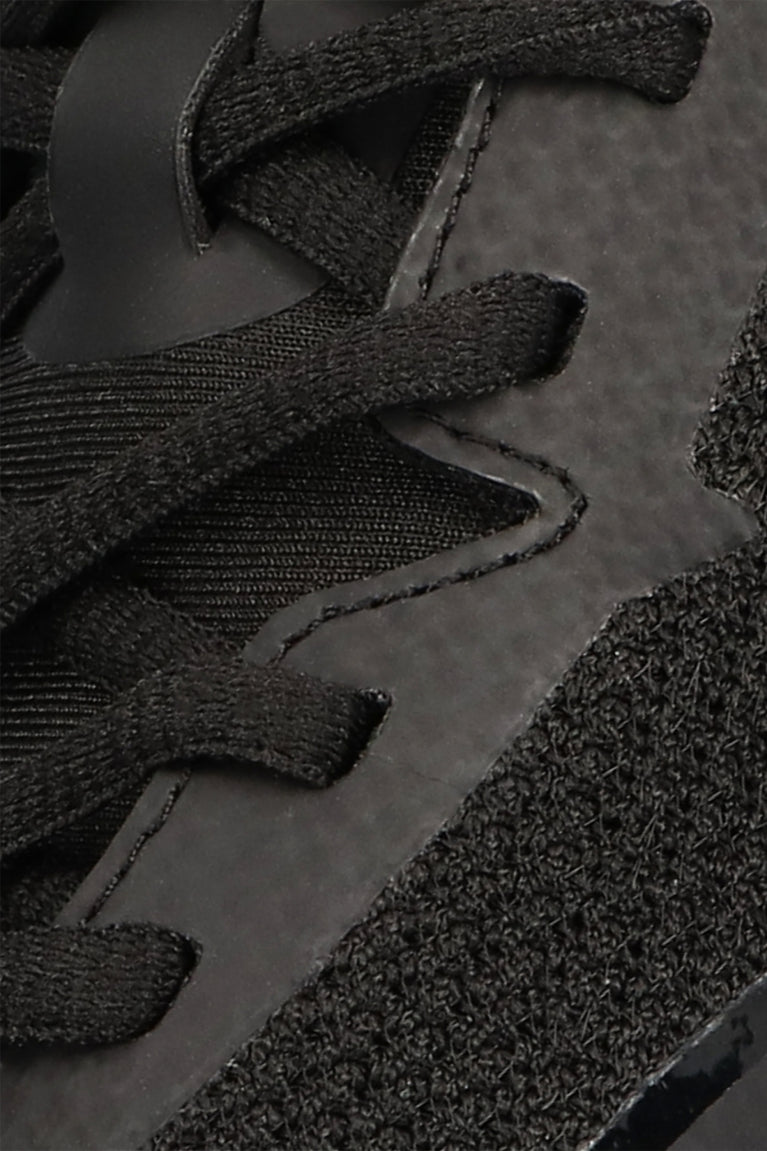 Osaka footwear Kai Mk1 in black with logo in grey. Detail shoelace view