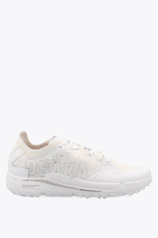 Osaka footwear Ido Mk1 in white with logo in white. Side view