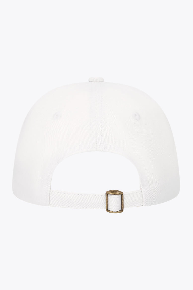 White Yibbi twill cap with adjustable strap and metal buckle
