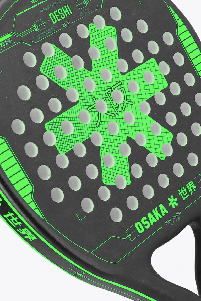 Osaka Deshi padel racket black with logo in green. Detail logo view