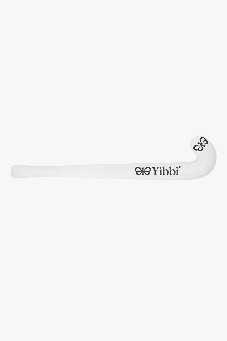 White mini stick, straight shaft and curved blade with clover logo