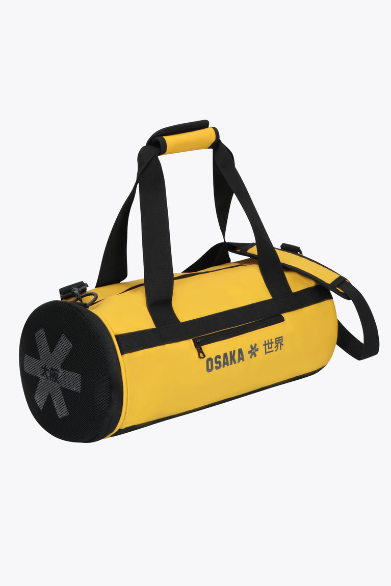 Honey comb pro tour duffle bag to transport your needs to your favourite sportsplace, stylish. front left view
